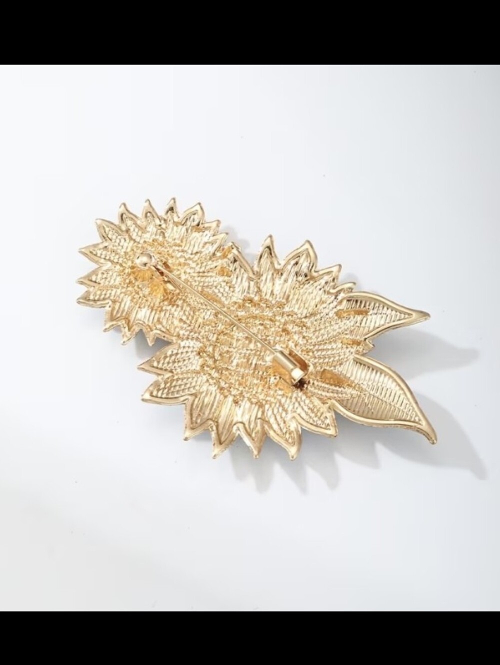 Sunflower 🌻 Brooch NEW - Picture 4 of 11
